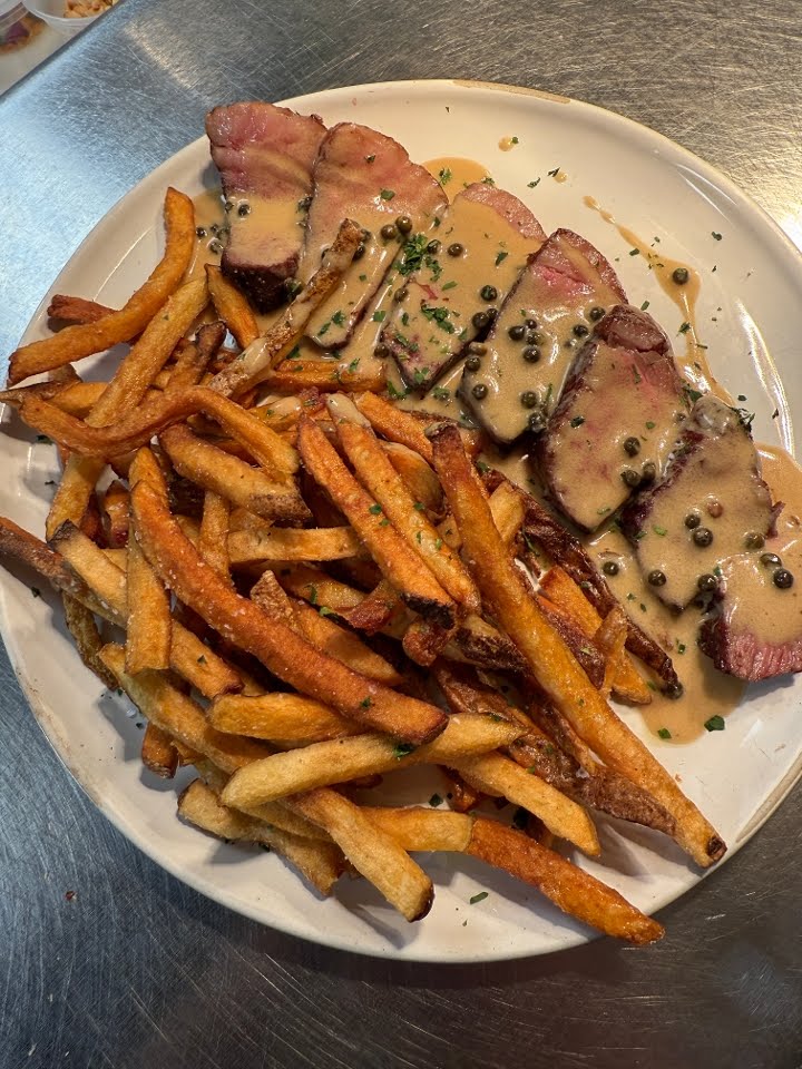 Leo Annapolis by null