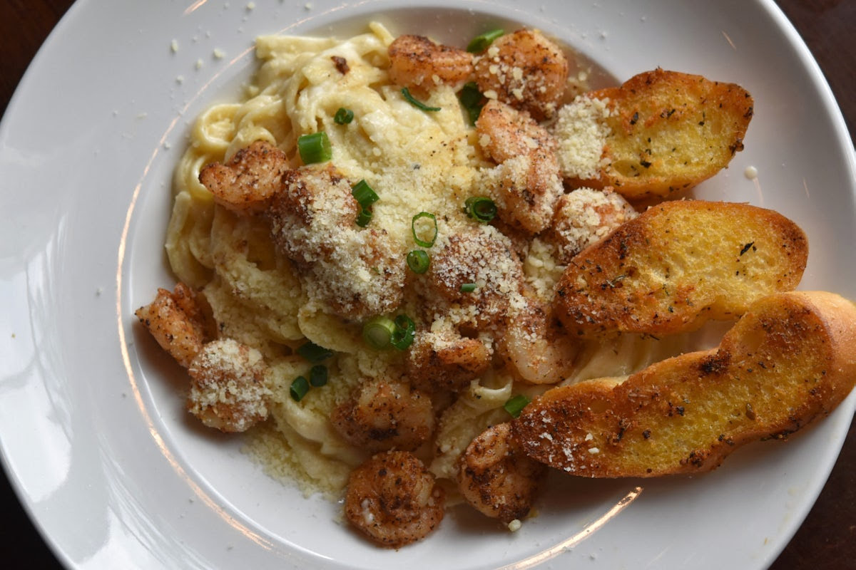 Creole House Restaurant & Oyster Bar by null