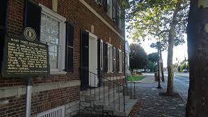 Mary Todd Lincoln House Landscaping & Tree Service