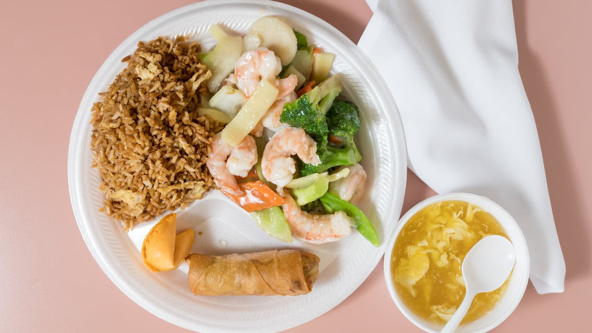 Pearl Wok To Go by null