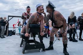 Cruise bdsm jpg x Cruise bdsm