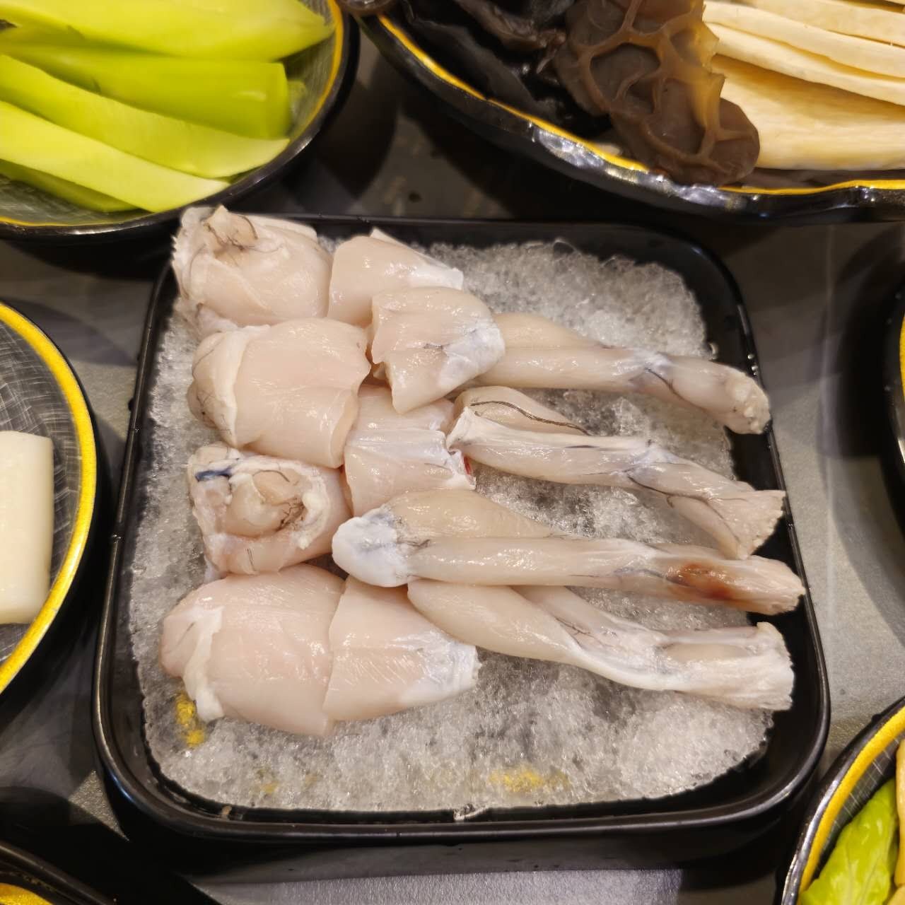 Xi Hotpot & Chinese Cuisine 大渝喜筵火锅电烤串 by null