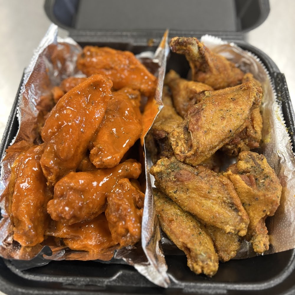 Mac Daddy Wingz and Cheeze by null