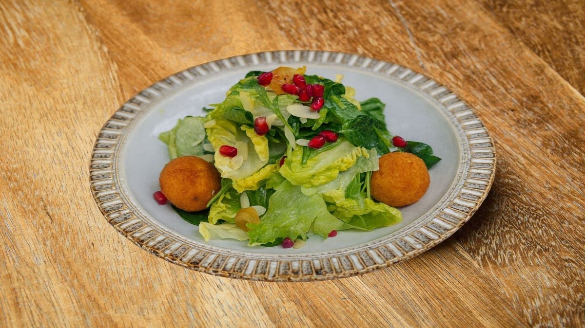 Artima Restaurant by null