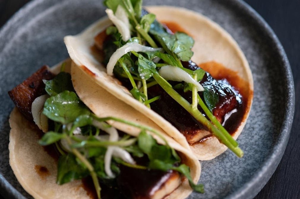 Buena Vida Gastrolounge by null