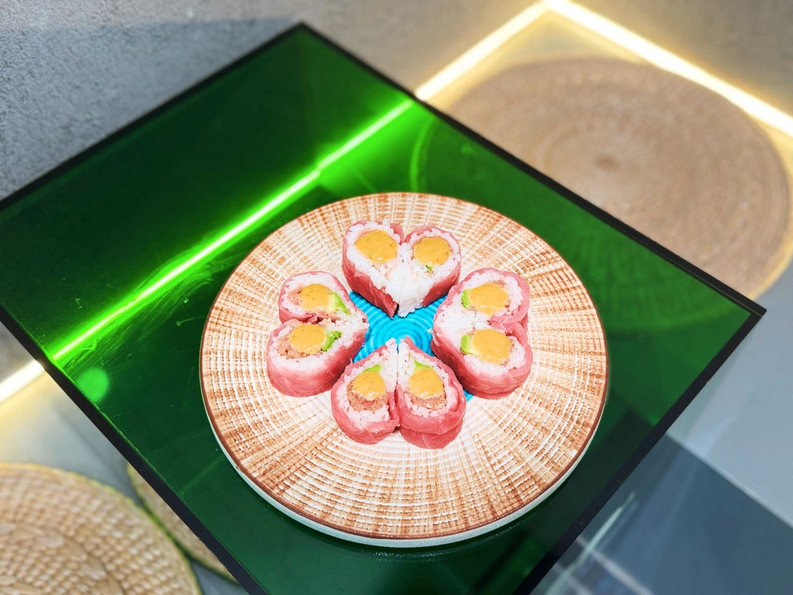 MomenTea Kitchen - W 14th St by null