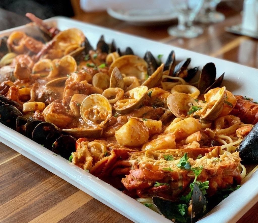 Giacomo's Ristorante by null