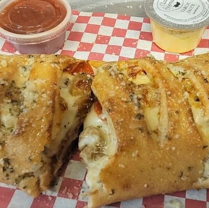 Allyanna's Olde Style Pizzeria by null