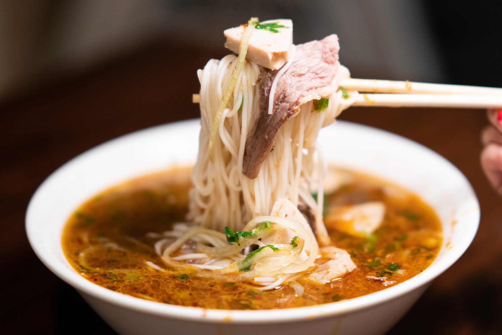 Viet's Express by null