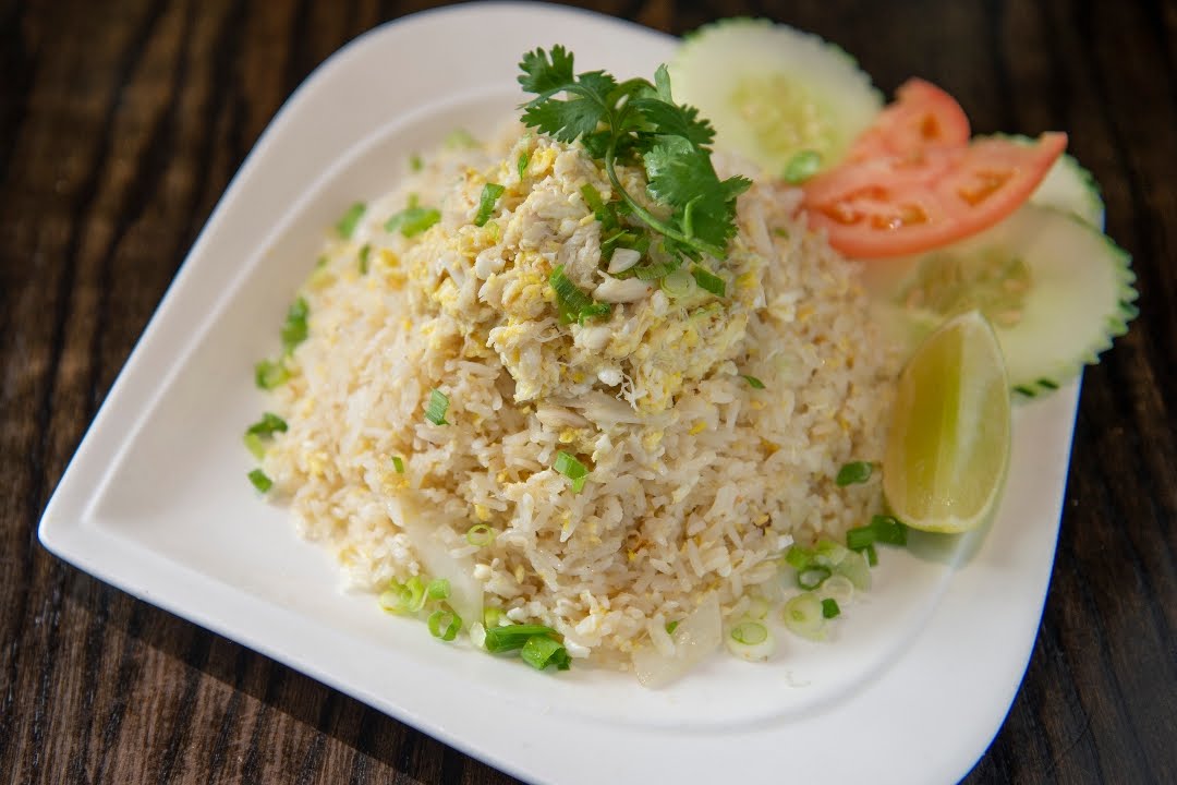 Bai Tong Thai Street Cafe by null
