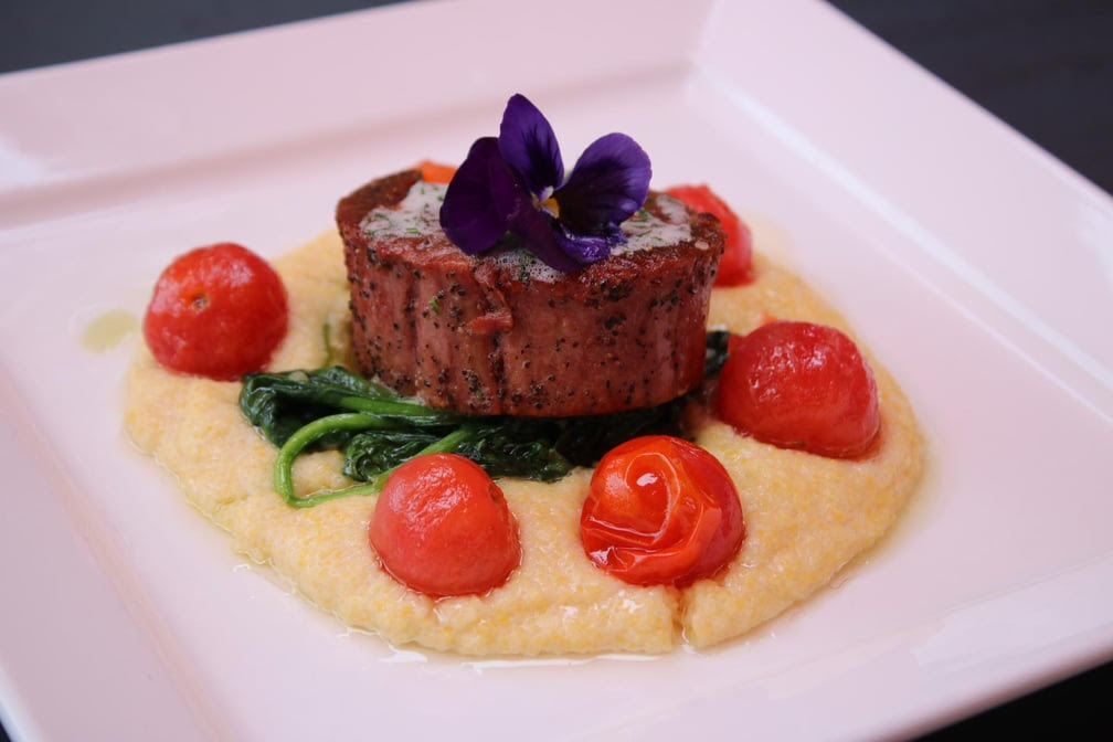 V-SPOT FOOD VEGAN RESTAURANT by null