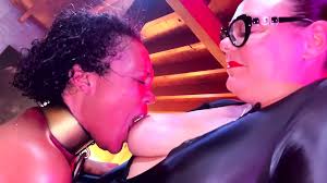 Lesbian sloppy wet kissing jpg x Wet kiss