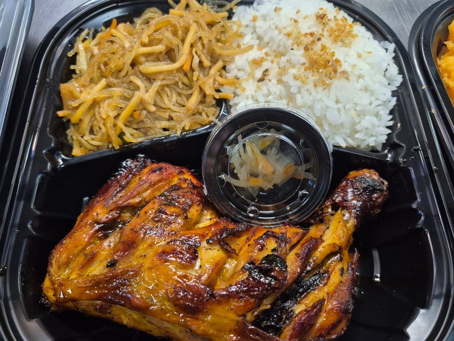 Sarap! Filipino Restaurant by null