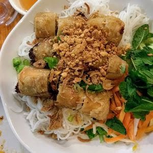 Huong's Vietnamese Restaurant by null