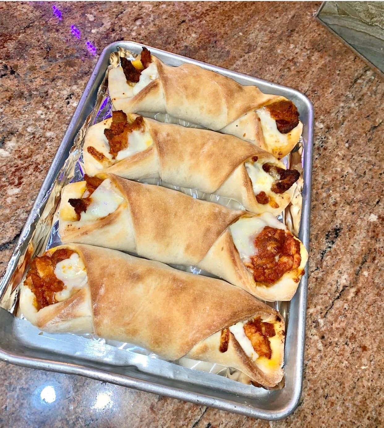 Bari's Pizza by null