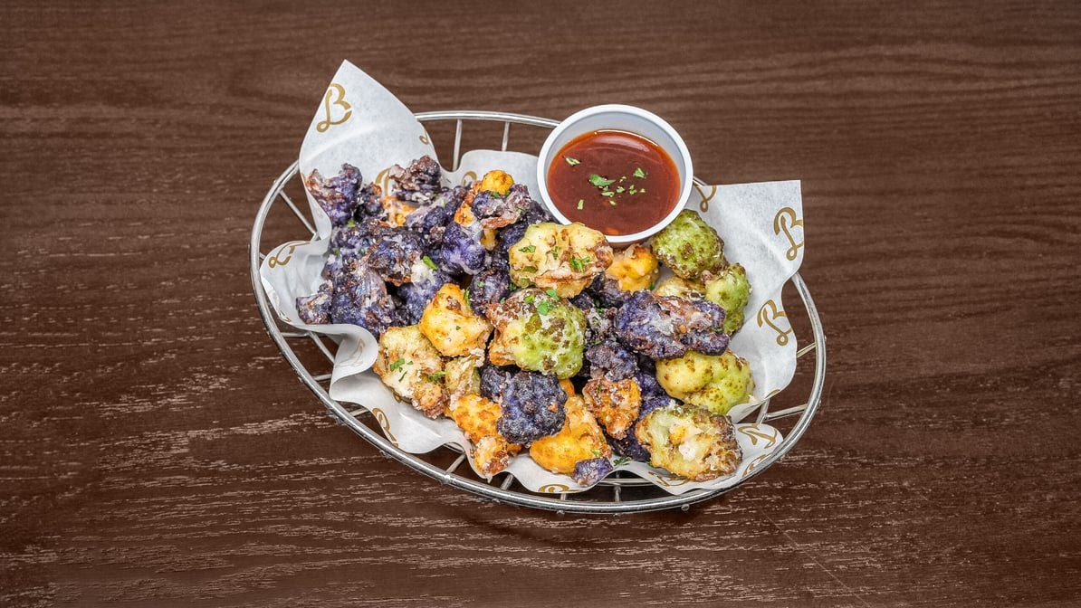 Birdies & Lattes by null