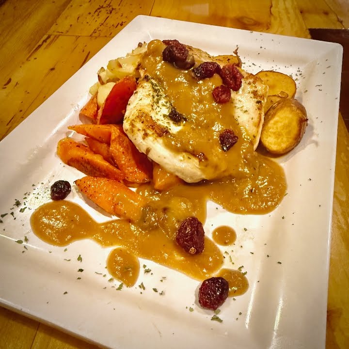 Browndog Barlor & Restaurant by null