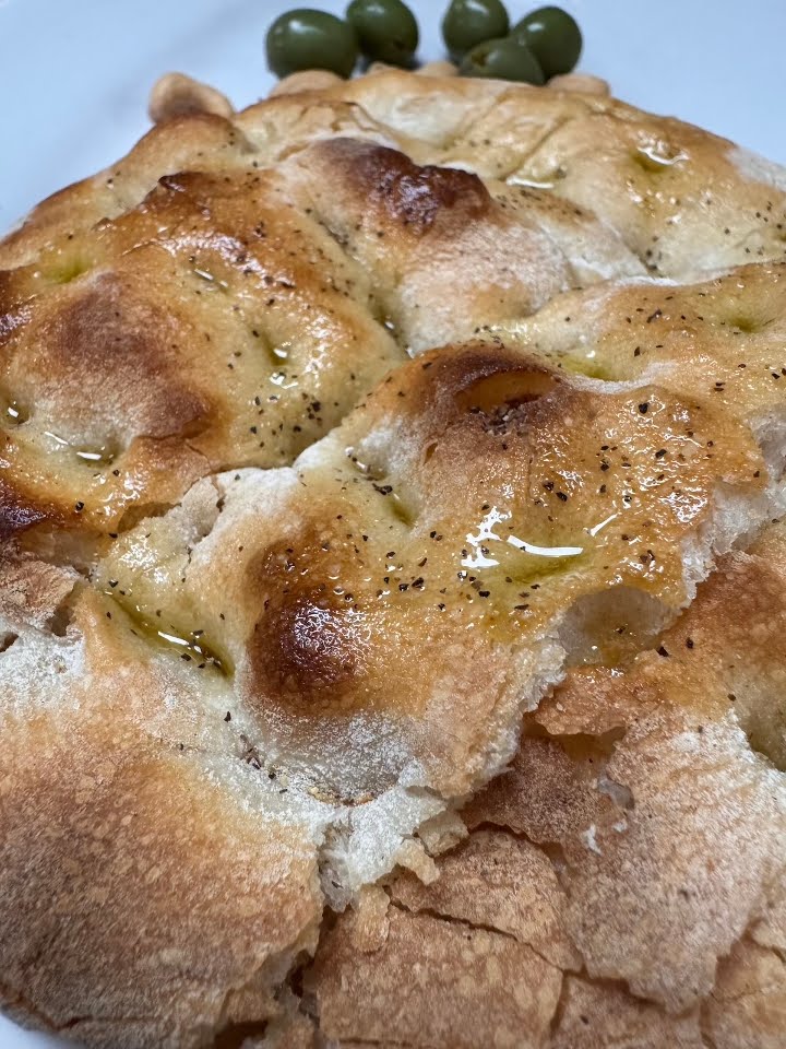 Baonecci Restaurant by null