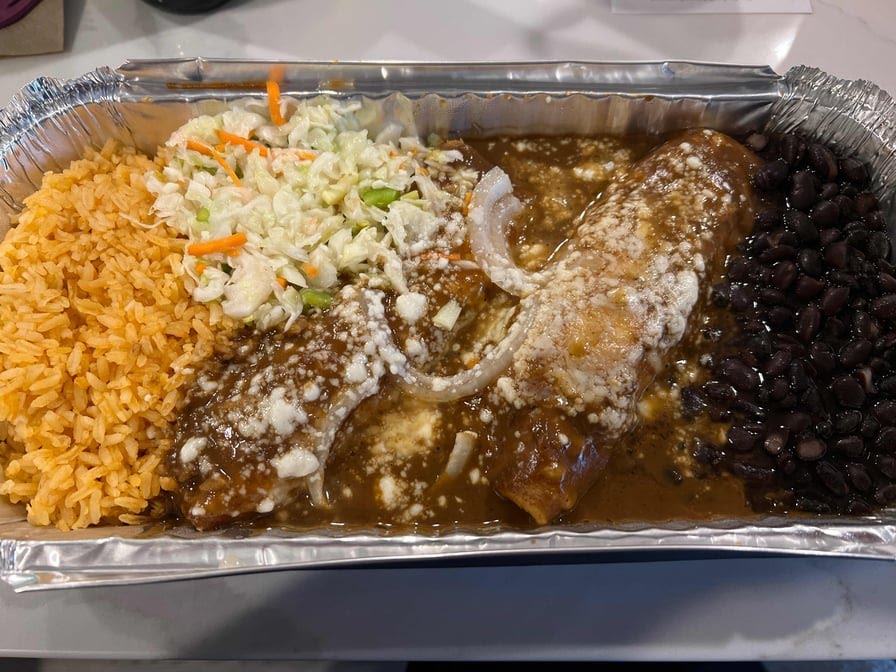 5 Hermanos Restaurant by null