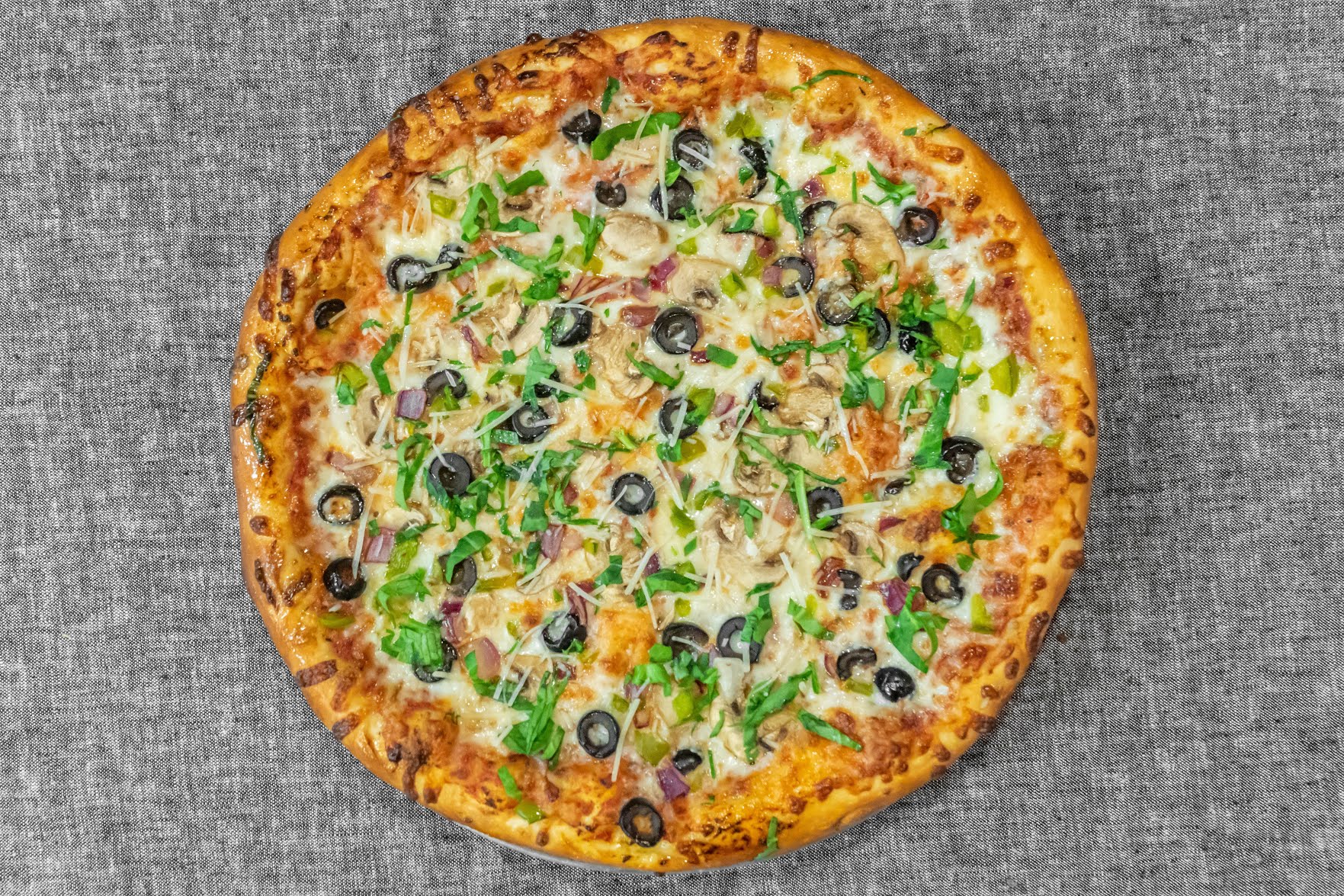 Tommie's Pizza by null