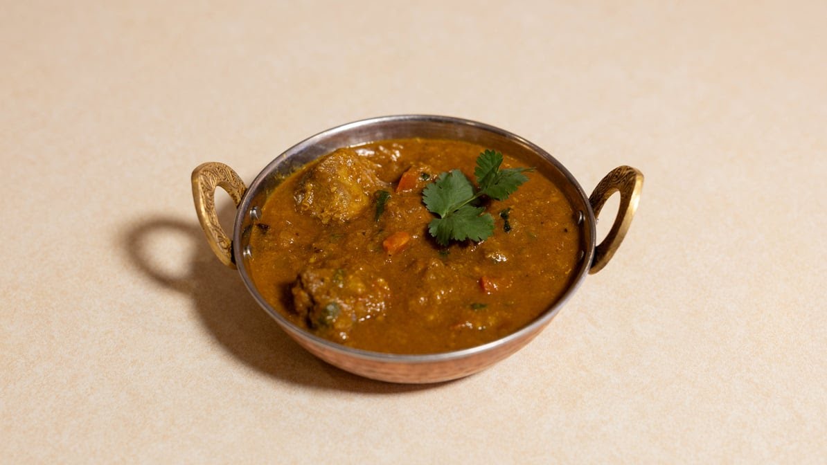 Momo N Curry by null