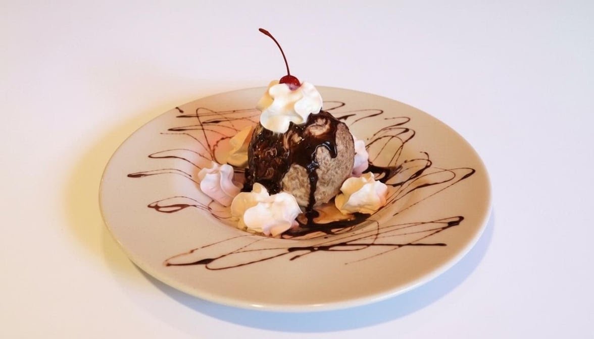 Wings 'N More by null