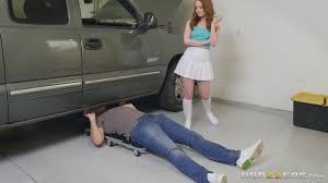 Daisy lynne fucks the mechanic in the car repair shop jpg x Car repair