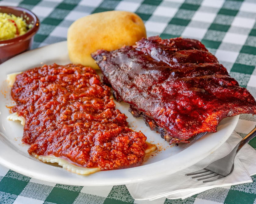 Leonard's Pit Barbecue by null