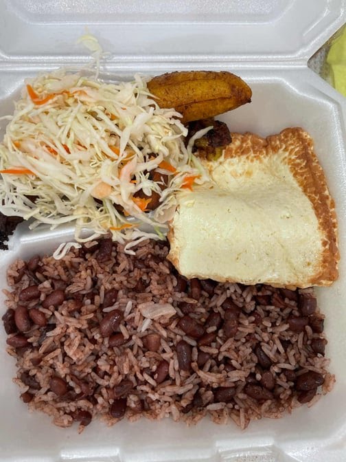La Nicaraguita Super Y Fritanga by null