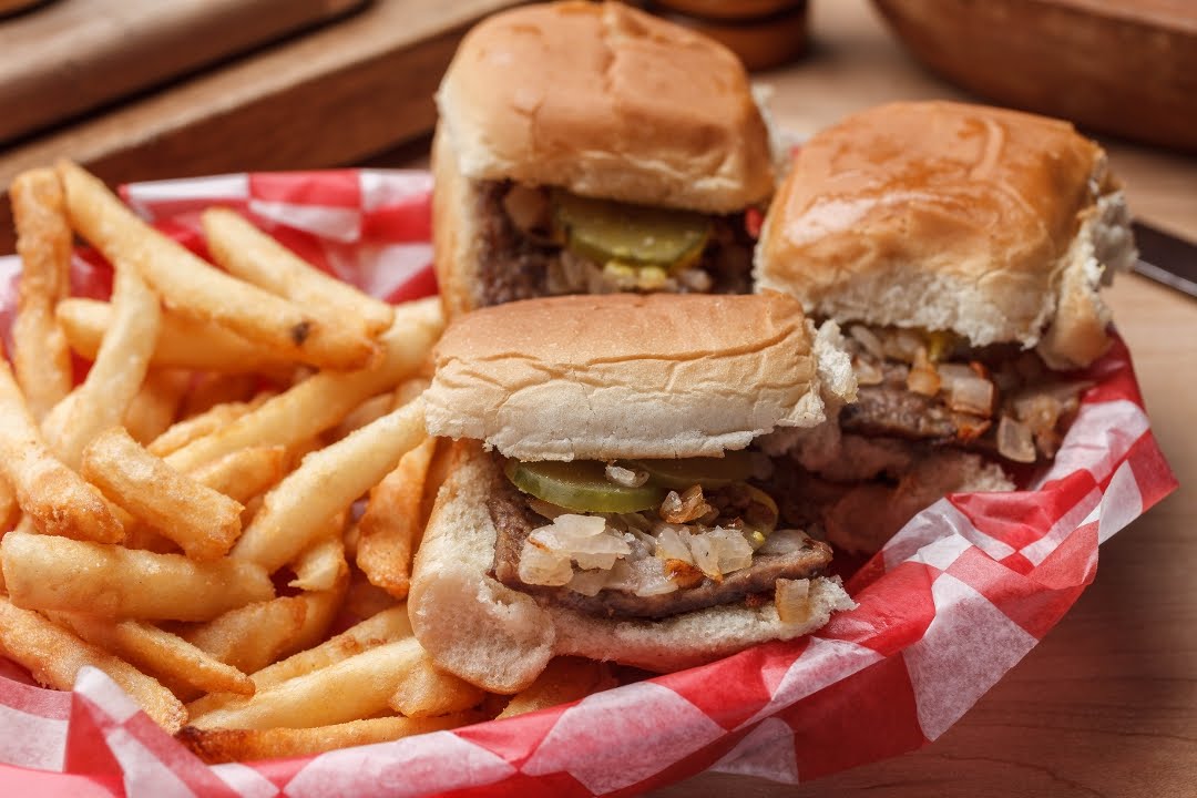 Joe's Cafe & Donuts & King Cakes by null