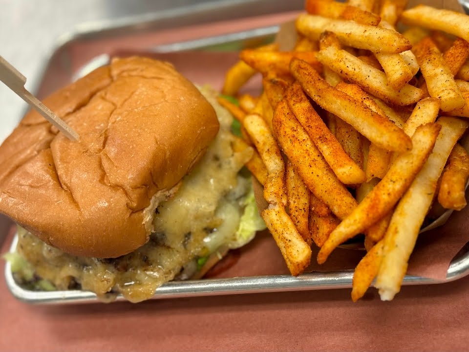 Smokin J's BBQ & Taphouse by null