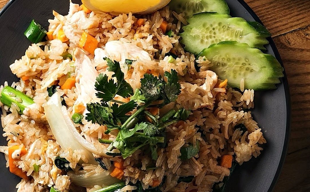 Ve La Thai Fine Dining Restaurant & Wine by null