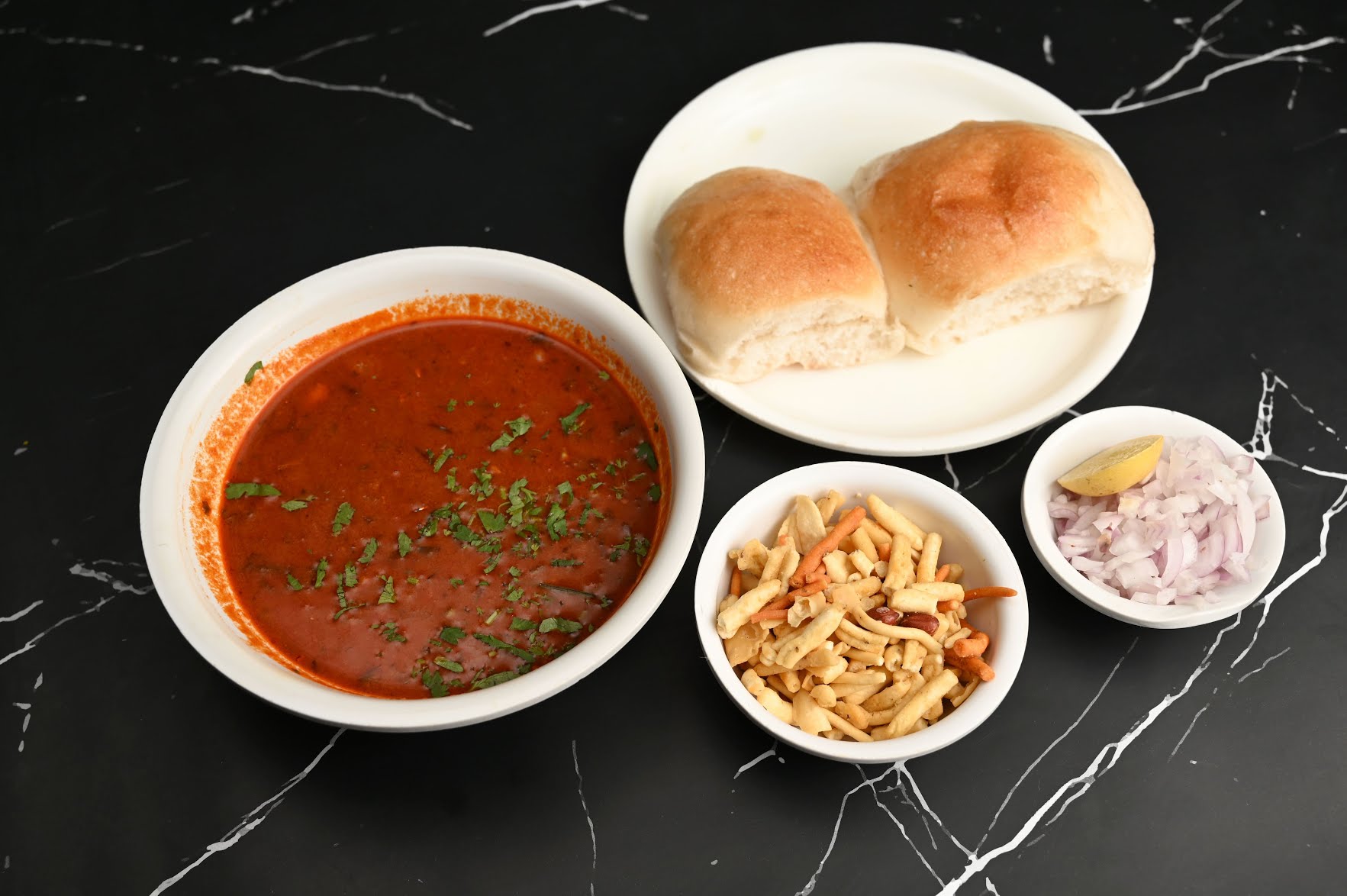 Martand Misal Dadar by null