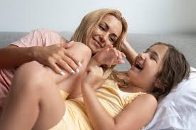  mother nude daughter|Babes Rater