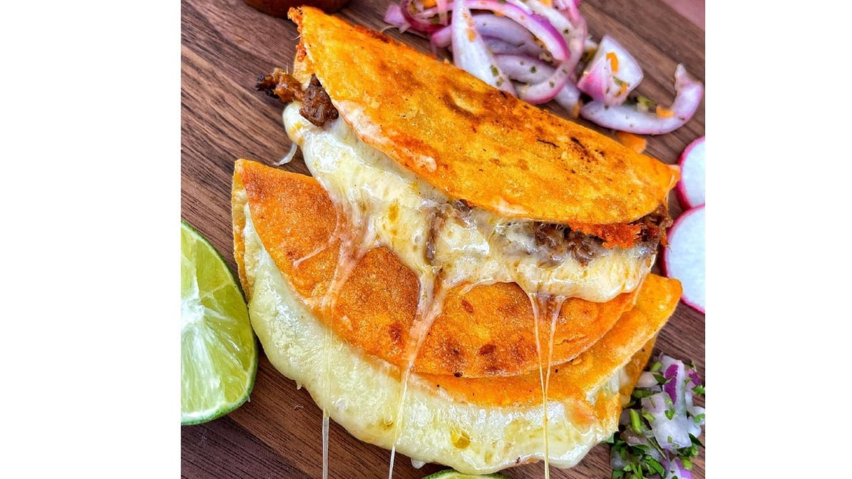 Birrieria San Marcos by null