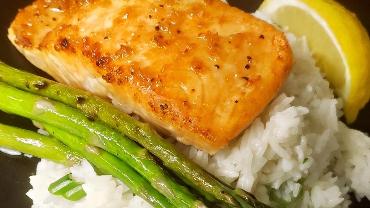 Current Restaurant & Bar by null