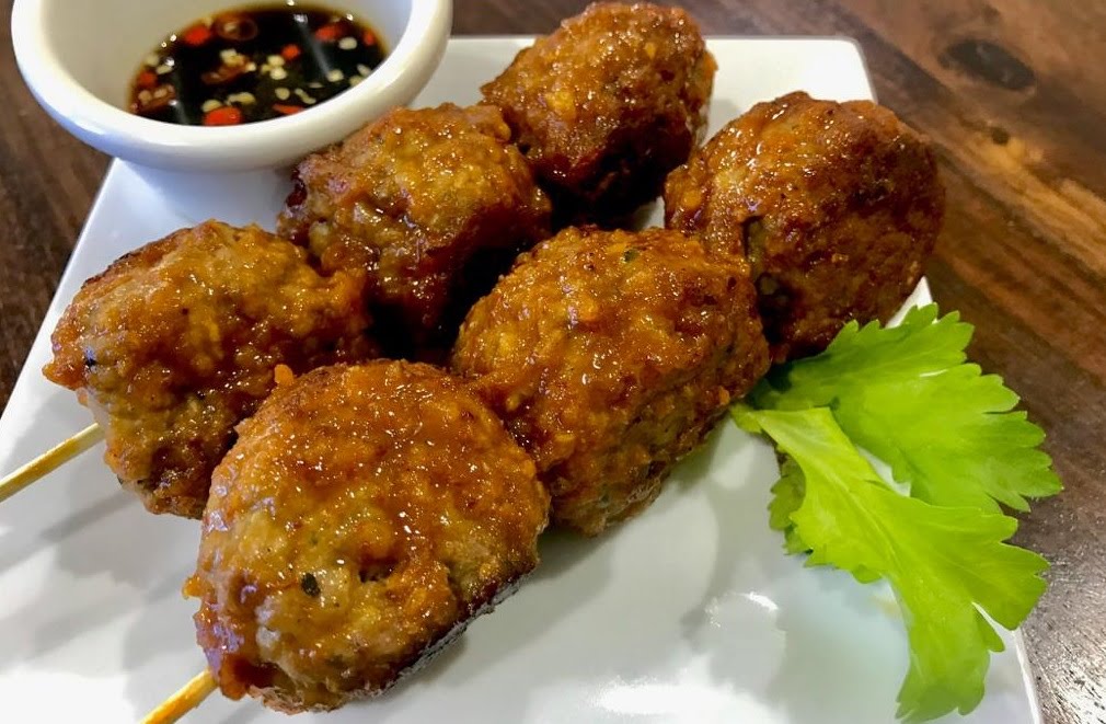 RENDANG & CO - Indonesian Bistro by null