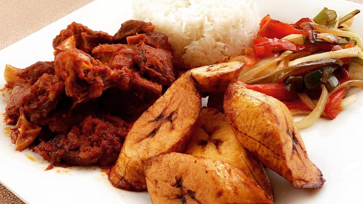 Moyo & Grill by null