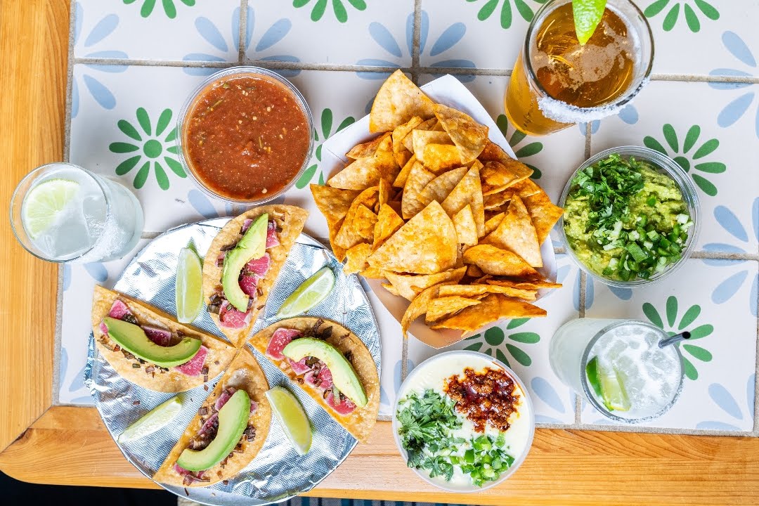 Taco Flats-Riata by null