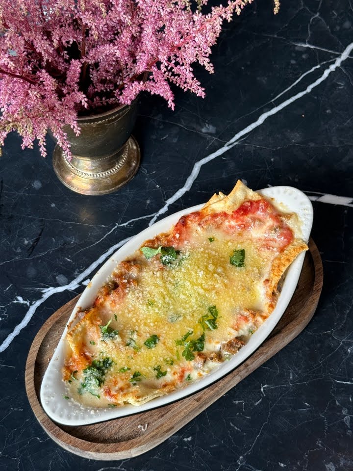 Nona Bistro by null