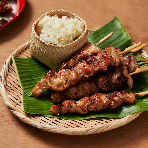 Pho Nguyen by null