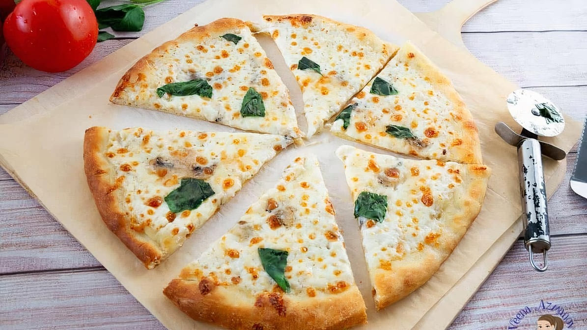 Junior's Pizza by null