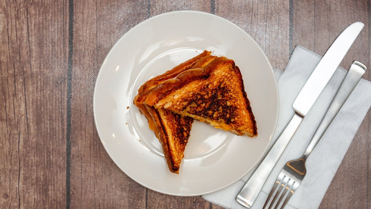 THE DOUGH HOUSE-We simply changed our name from Kolache Kitchen Airline by null