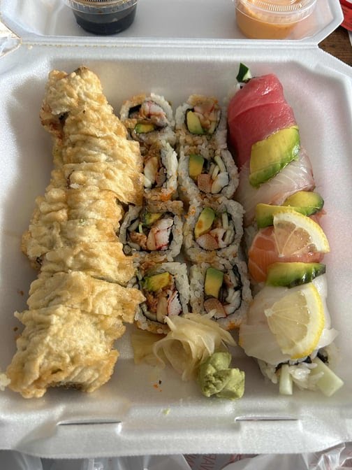 Hai's Sushi & Pho by null