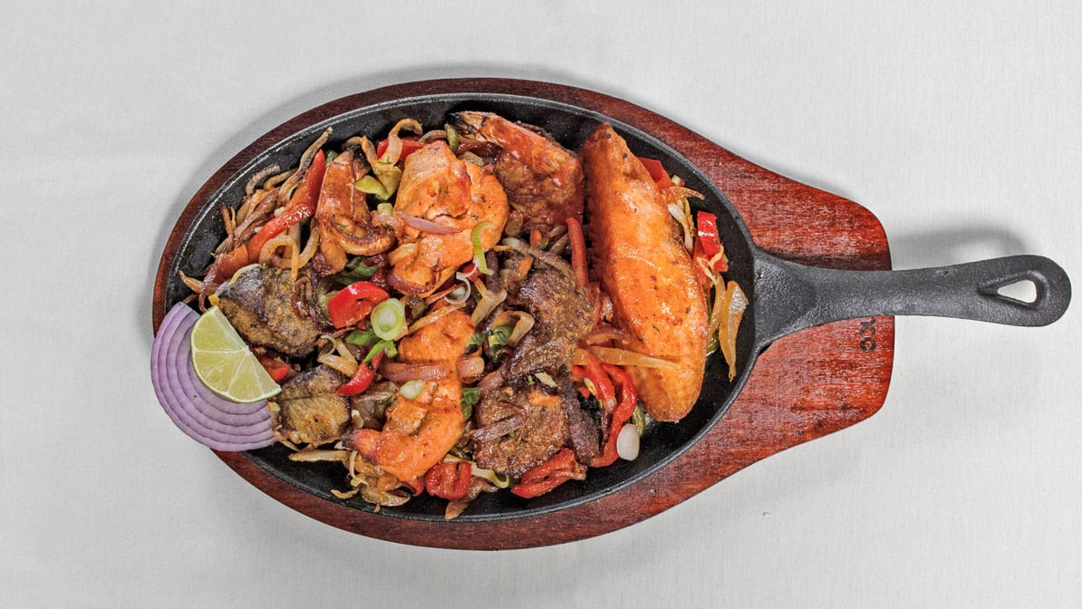 Family Vansa Ghar Restaurant & Bar by null