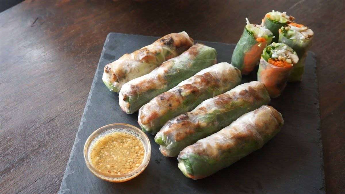 Banh Mi & Rolls by null