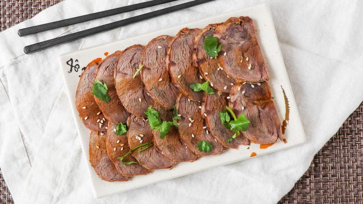 Yuanbao Jiaozi 元寶餃子 by null