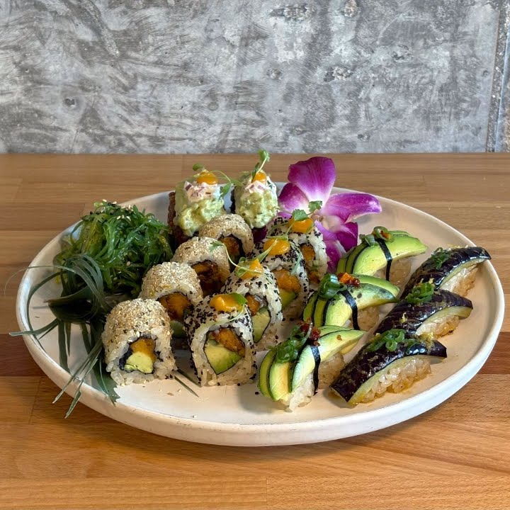 Sushi Club by null