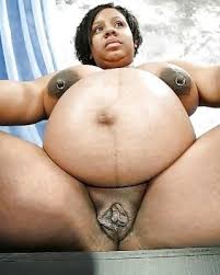 View img ecca de bed a e jpg x Preggo black