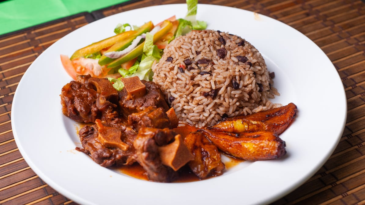 Boom J's Cuisine by null